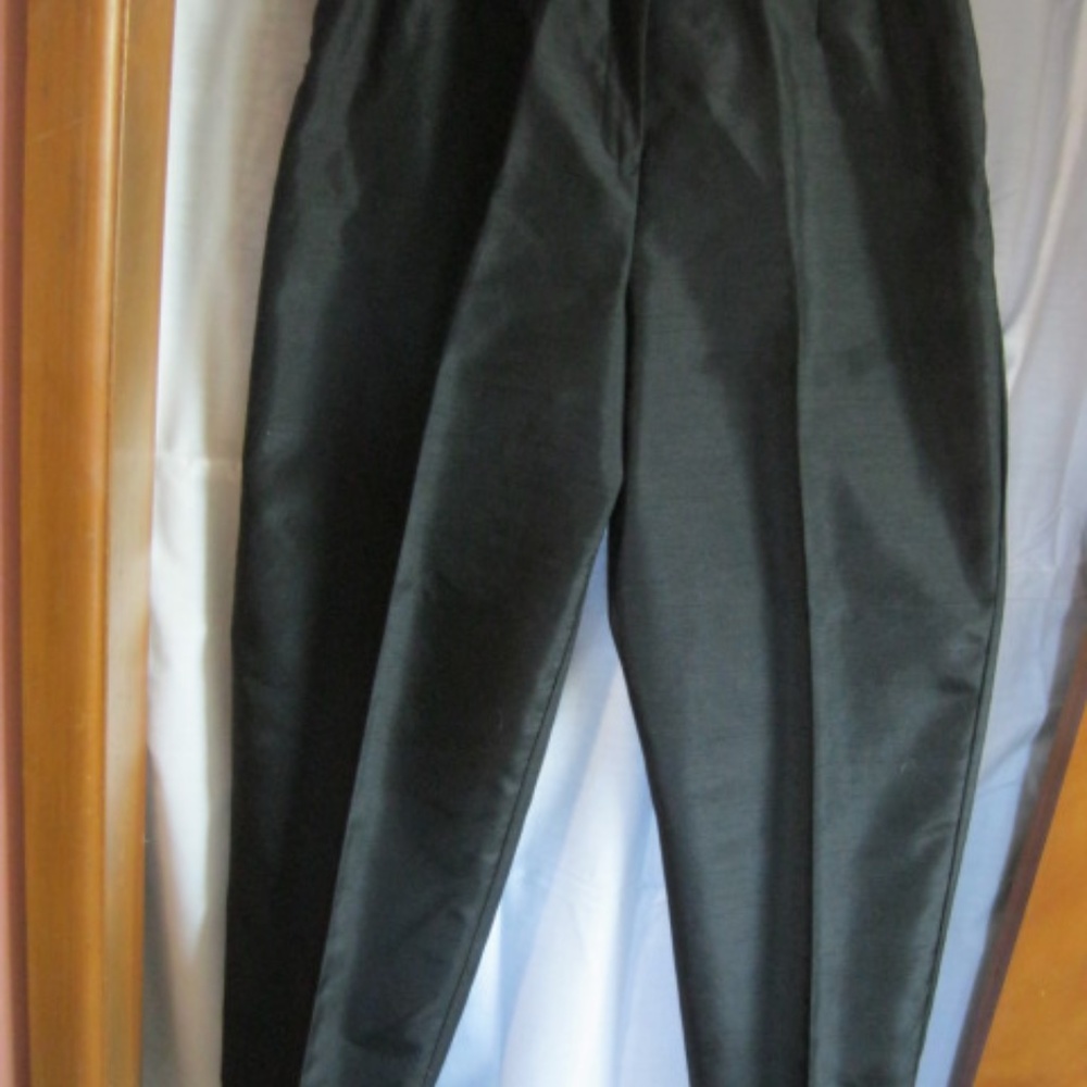 Black lined  dress pants size 14 - Silk look - " Virgo"